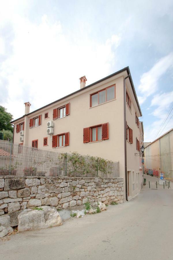 Contrada Del Nonno Apartments Rovinj Exterior photo